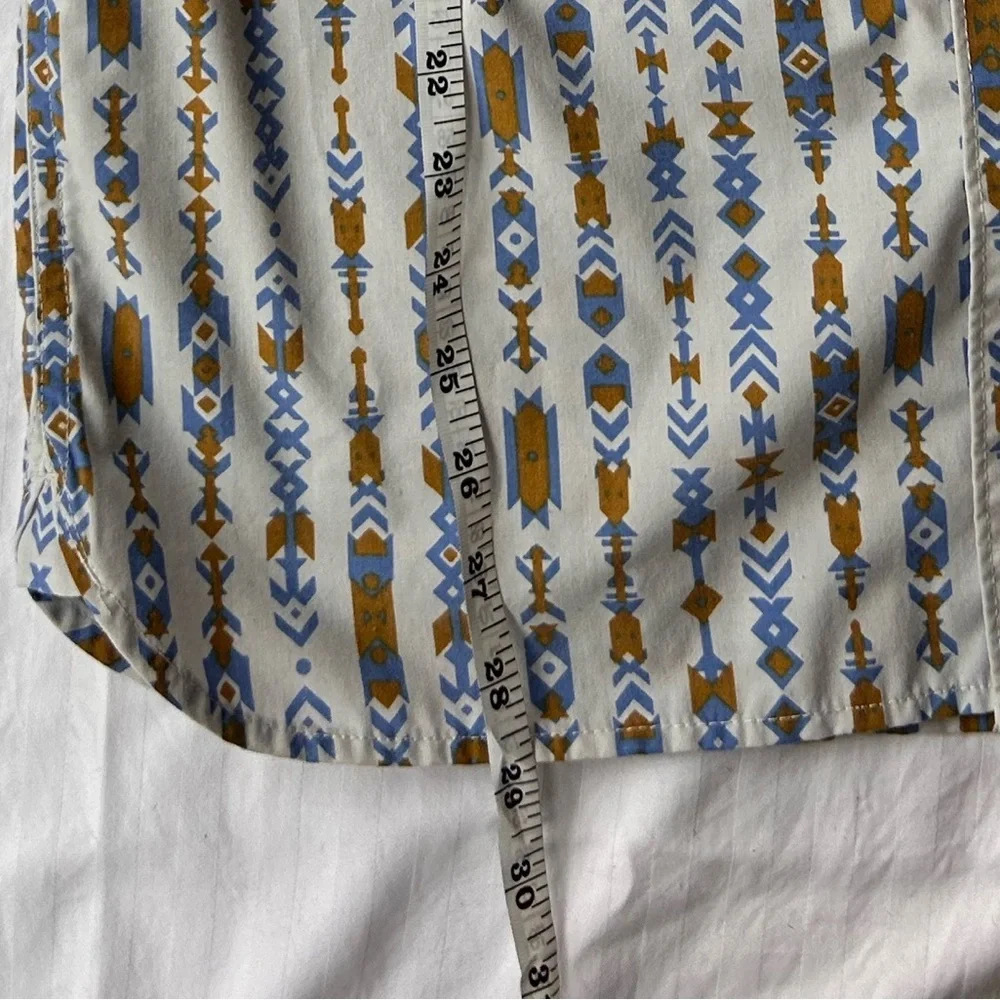 The North Face Aztec Print Buttondown Size Medium